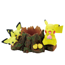 Figurine Pikachu Forest