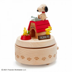 Wooden Music Box Dog House Snoopy